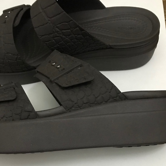 Crocs Women’s Platform Sandals Brown Color Size 9 - Picture 5 of 15